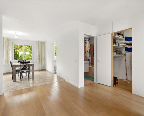 2.5-Zimmer-Eigentumswohnung-Zürich-Höngg-8049