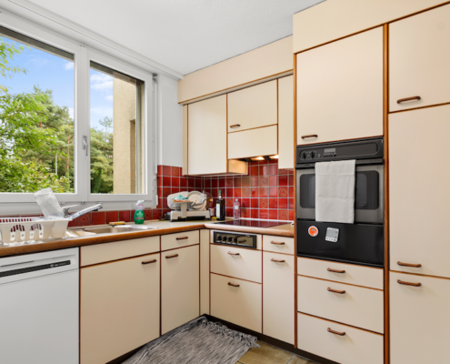 2.5-Zimmer-Eigentumswohnung-Zürich-Höngg-8049